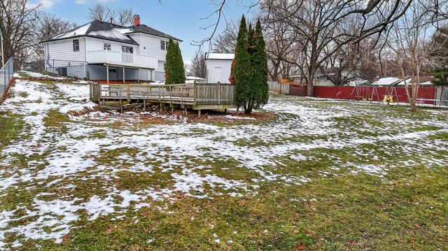 318 Fleetwood Drive, Des Moines, IA 50315