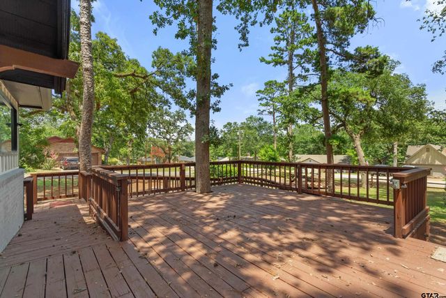 414 E Hideaway Ln, Hideaway, TX 75771