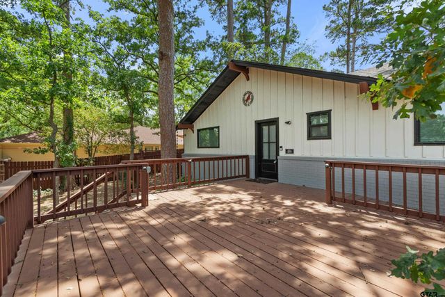 414 E Hideaway Ln, Hideaway, TX 75771