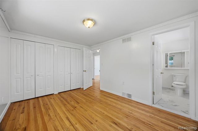 14018 Greentrees Street, Riverview, MI 48193