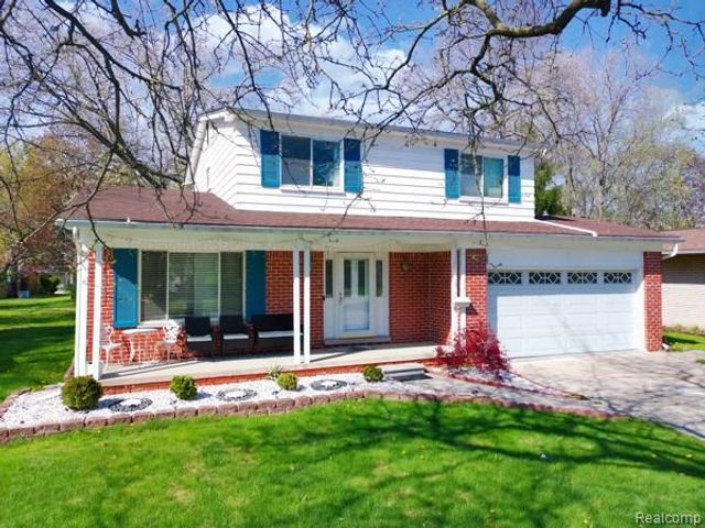 14018 Greentrees Street, Riverview, MI 48193
