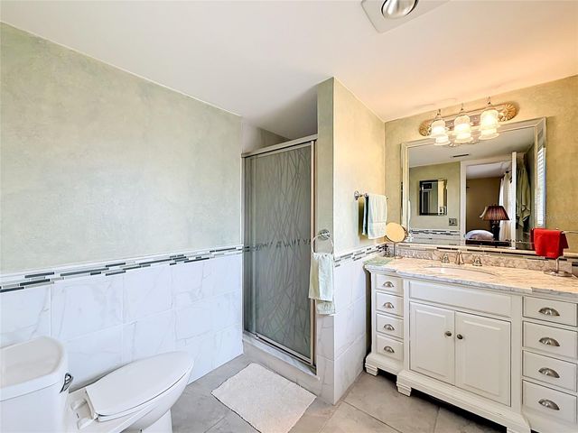 14482 110TH TERRACE, Largo, FL 33774