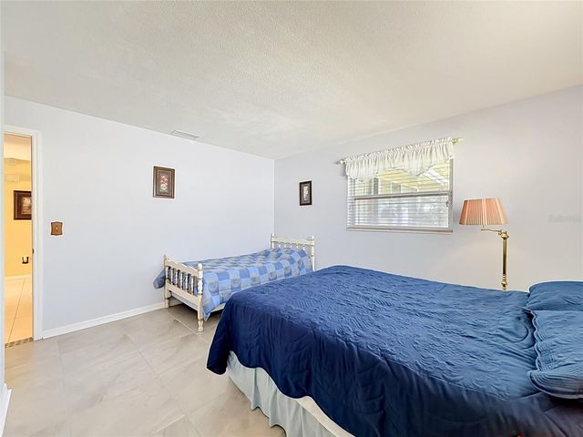 14482 110TH TERRACE, Largo, FL 33774