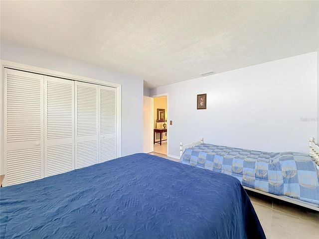 14482 110TH TERRACE, Largo, FL 33774