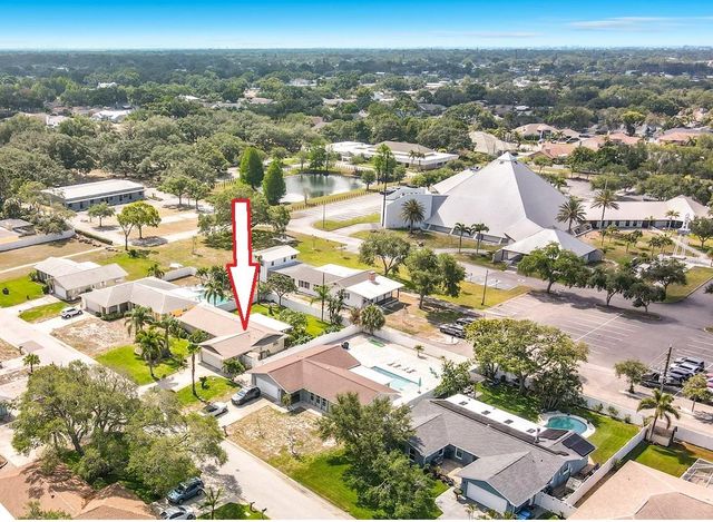 14482 110TH TERRACE, Largo, FL 33774