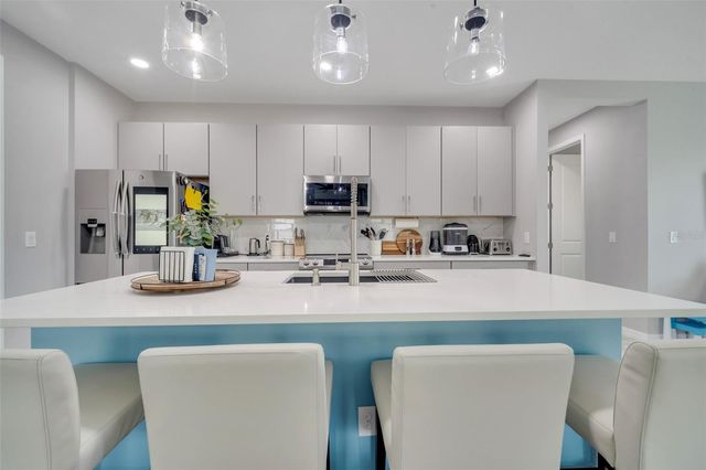 5728 IRON BRAND ROAD, St Cloud, FL 34771