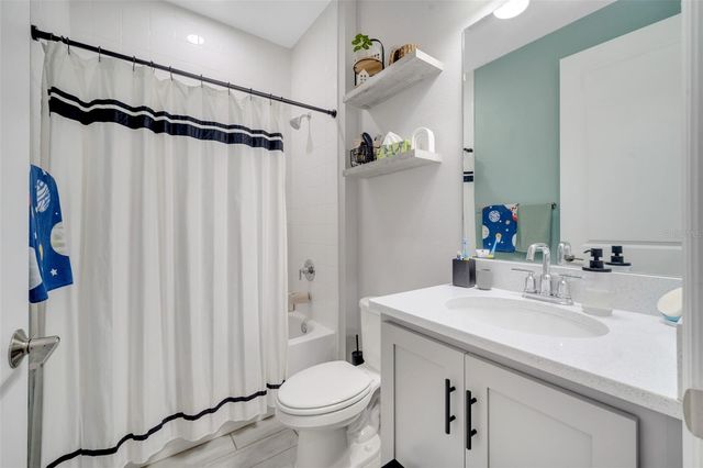 5728 IRON BRAND ROAD, St Cloud, FL 34771