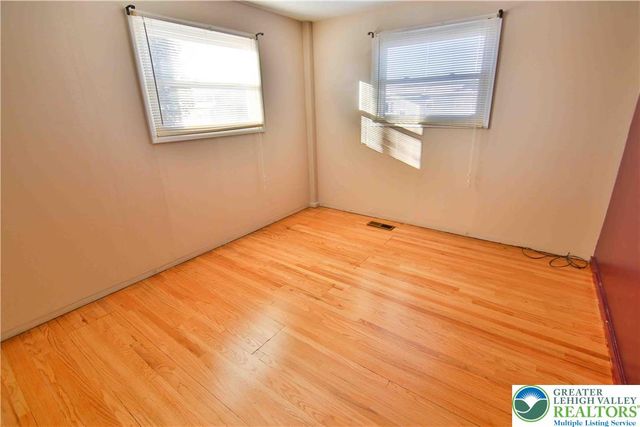 511 Faith Drive, Catasauqua Boro, PA 18032