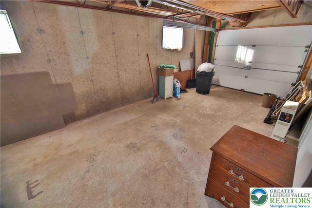 511 Faith Drive, Catasauqua Boro, PA 18032