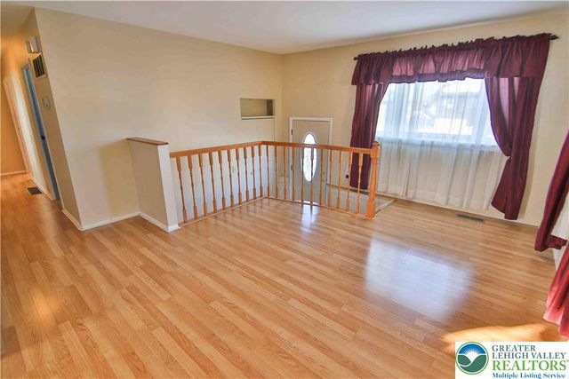 511 Faith Drive, Catasauqua Boro, PA 18032