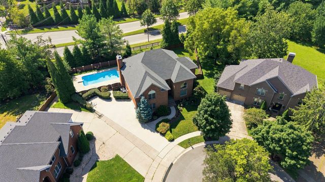 1300 Mumford Lane, Lexington, KY 40513