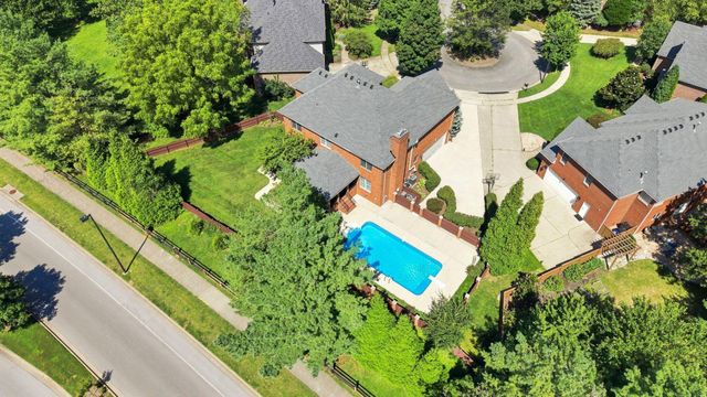 1300 Mumford Lane, Lexington, KY 40513