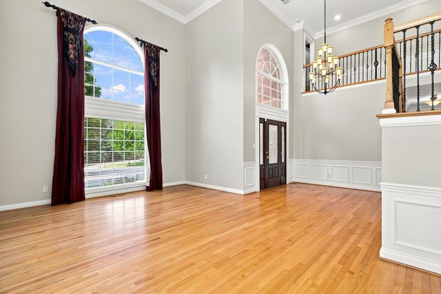1300 Mumford Lane, Lexington, KY 40513
