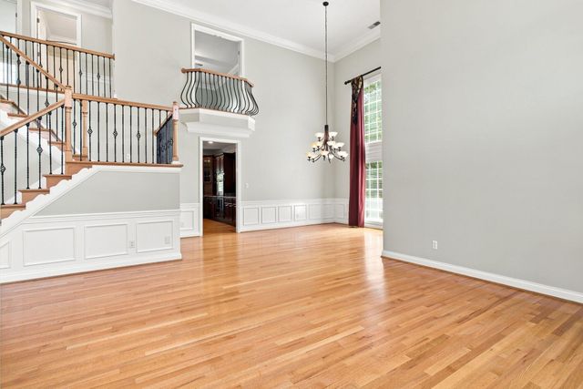 1300 Mumford Lane, Lexington, KY 40513
