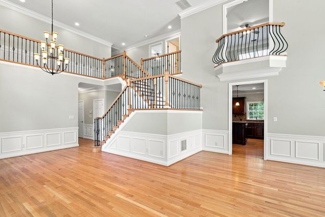 1300 Mumford Lane, Lexington, KY 40513