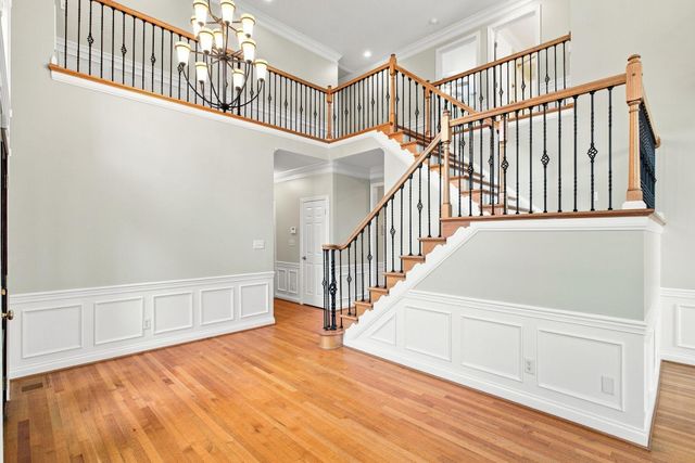 1300 Mumford Lane, Lexington, KY 40513