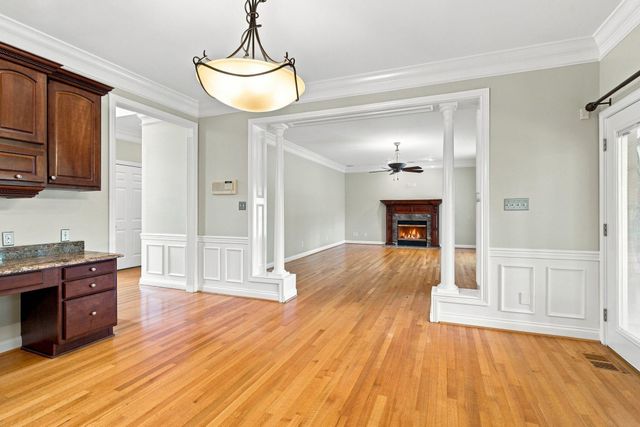 1300 Mumford Lane, Lexington, KY 40513