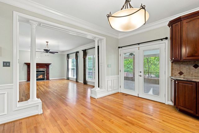 1300 Mumford Lane, Lexington, KY 40513