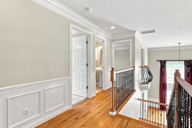 1300 Mumford Lane, Lexington, KY 40513
