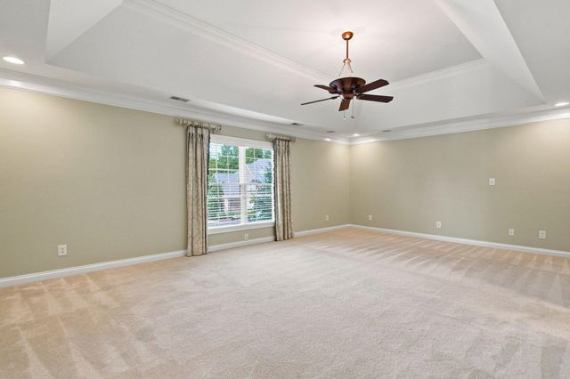 1300 Mumford Lane, Lexington, KY 40513