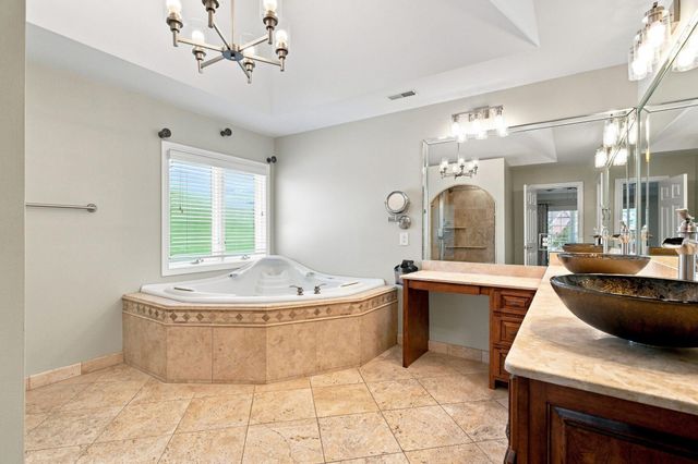 1300 Mumford Lane, Lexington, KY 40513