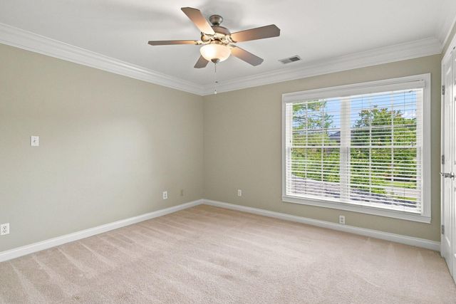 1300 Mumford Lane, Lexington, KY 40513