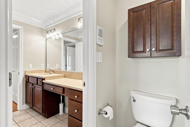 1300 Mumford Lane, Lexington, KY 40513