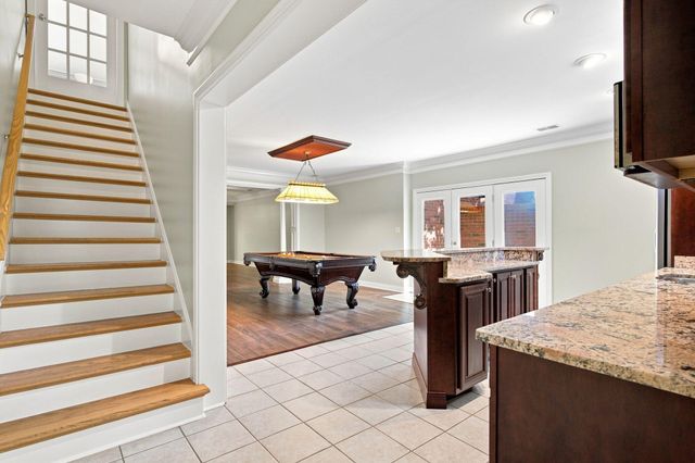 1300 Mumford Lane, Lexington, KY 40513