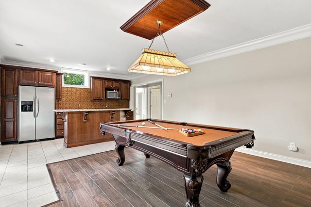 1300 Mumford Lane, Lexington, KY 40513