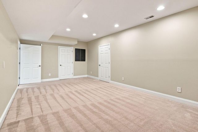 1300 Mumford Lane, Lexington, KY 40513