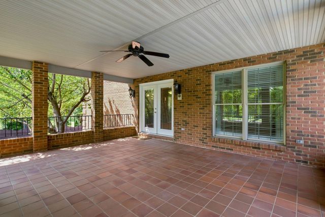 1300 Mumford Lane, Lexington, KY 40513
