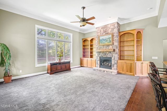 7522 Hickory Valley Drive, Maumee, OH 43537