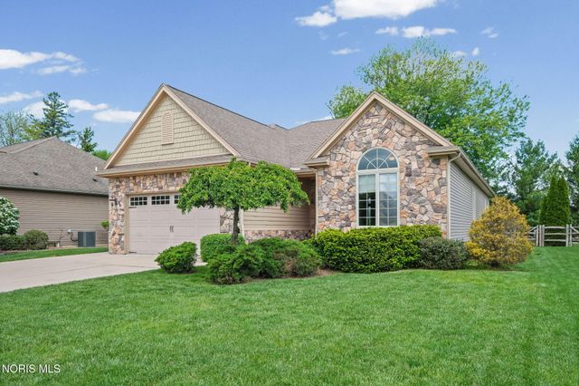 7522 Hickory Valley Drive, Maumee, OH 43537