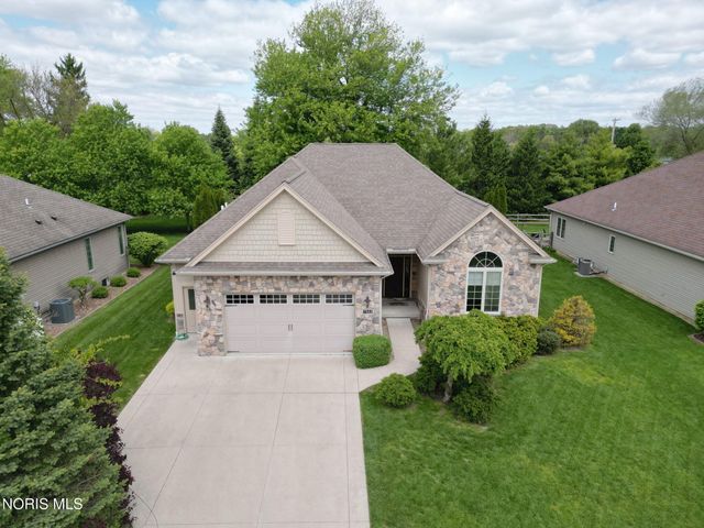 7522 Hickory Valley Drive, Maumee, OH 43537