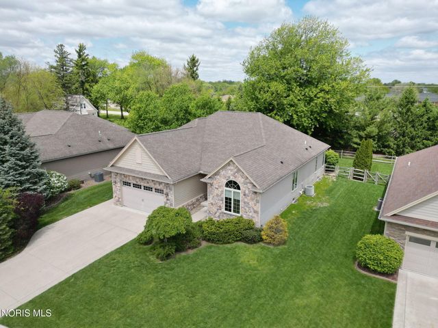 7522 Hickory Valley Drive, Maumee, OH 43537