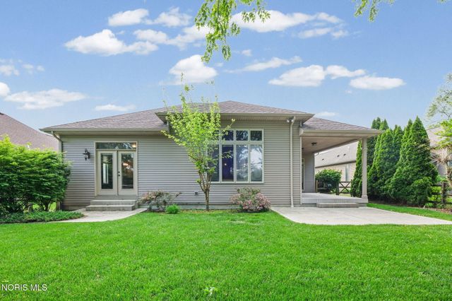 7522 Hickory Valley Drive, Maumee, OH 43537