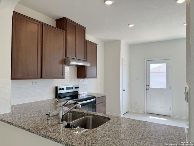 15346 Oceanus Drive, San Antonio, TX 78245