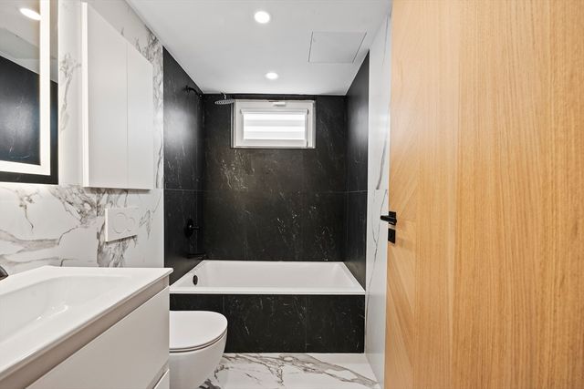 1854 Dorchester Ave 401, Boston, MA 02124