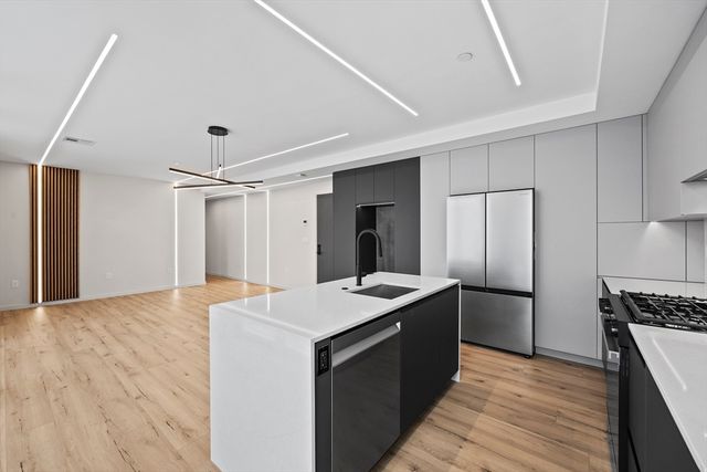 1854 Dorchester Ave 401, Boston, MA 02124