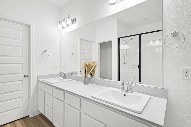 9016 Huxley Drive, Aubrey, TX 76227