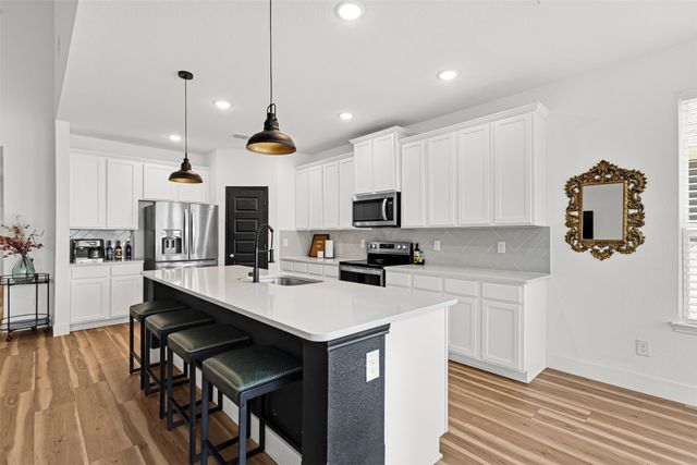 9016 Huxley Drive, Aubrey, TX 76227