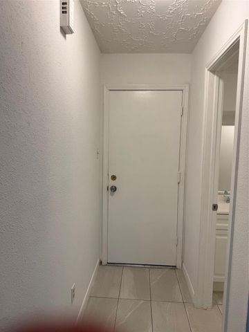 8219 Furlong Lane, Houston, TX 77071