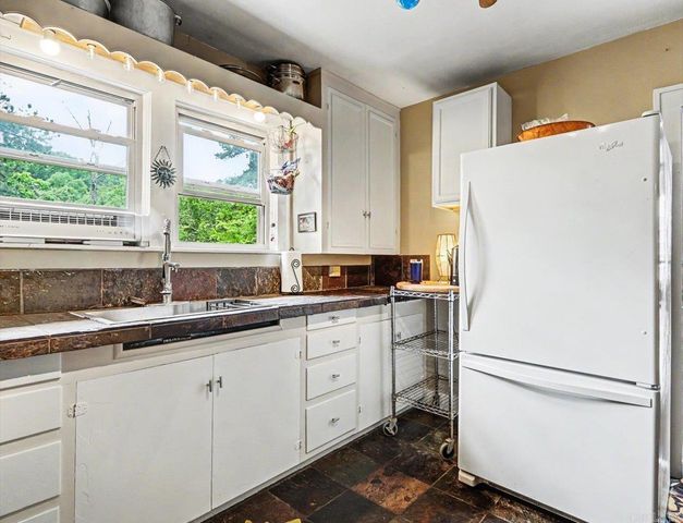 211 Sulphur Street, Hot Springs, AR 71901