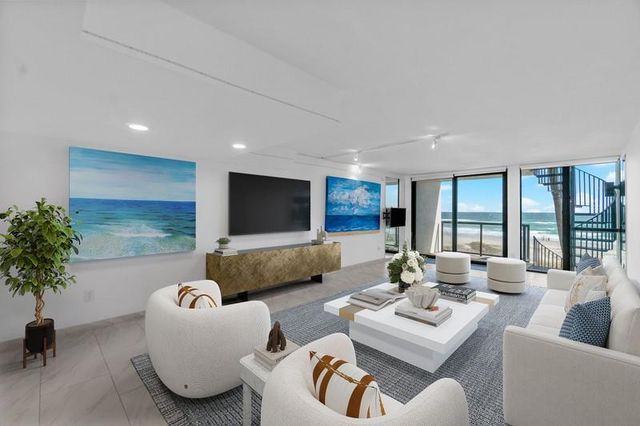 550 NE 21 Avenue, Deerfield Beach, FL 33441