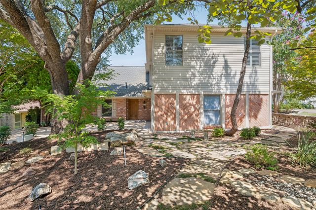337 Ridgebriar Drive, Richardson, TX 75080