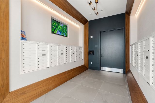 191 Washington St 615, Boston, MA 02135