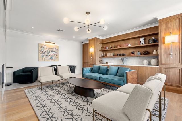 191 Washington St 615, Boston, MA 02135