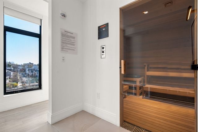 191 Washington St 615, Boston, MA 02135