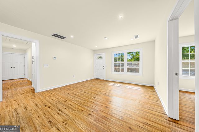 16 Elm Street, Hartwell, GA 30643