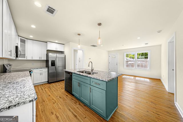 16 Elm Street, Hartwell, GA 30643